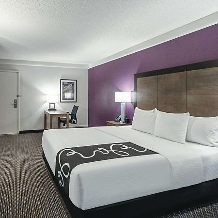 Готель La Quinta By Wyndham Lubbock West Medical Center Екстер'єр фото