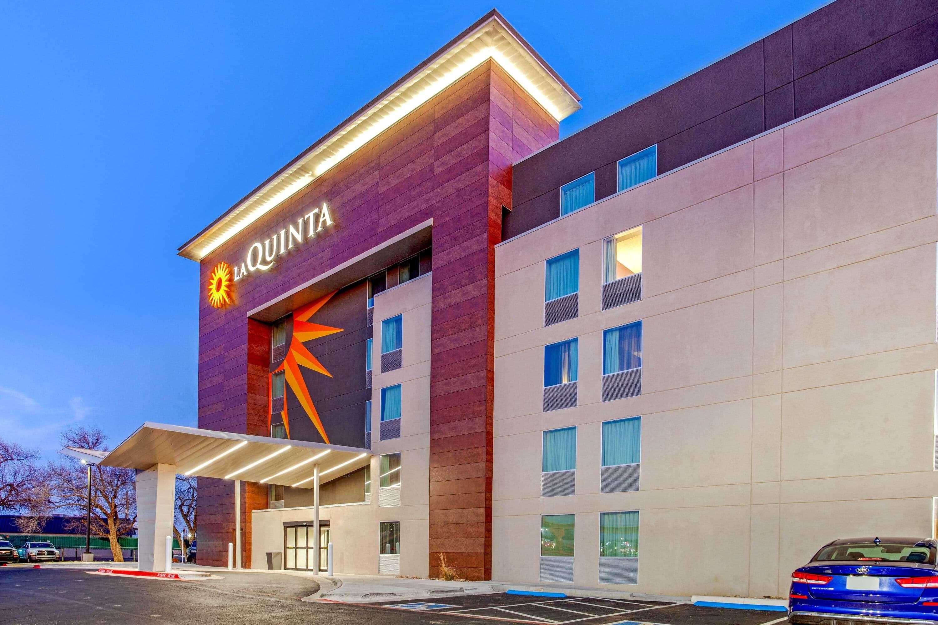 Готель La Quinta By Wyndham Lubbock West Medical Center Екстер'єр фото