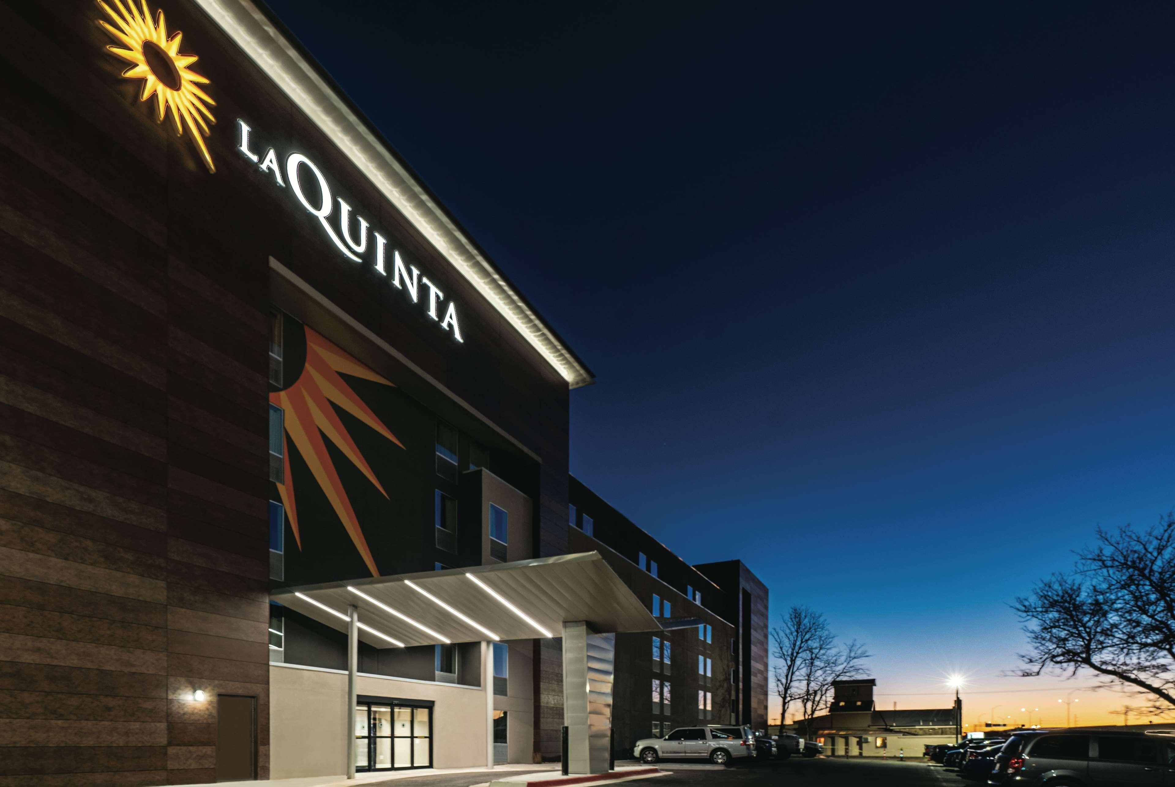 Готель La Quinta By Wyndham Lubbock West Medical Center Екстер'єр фото