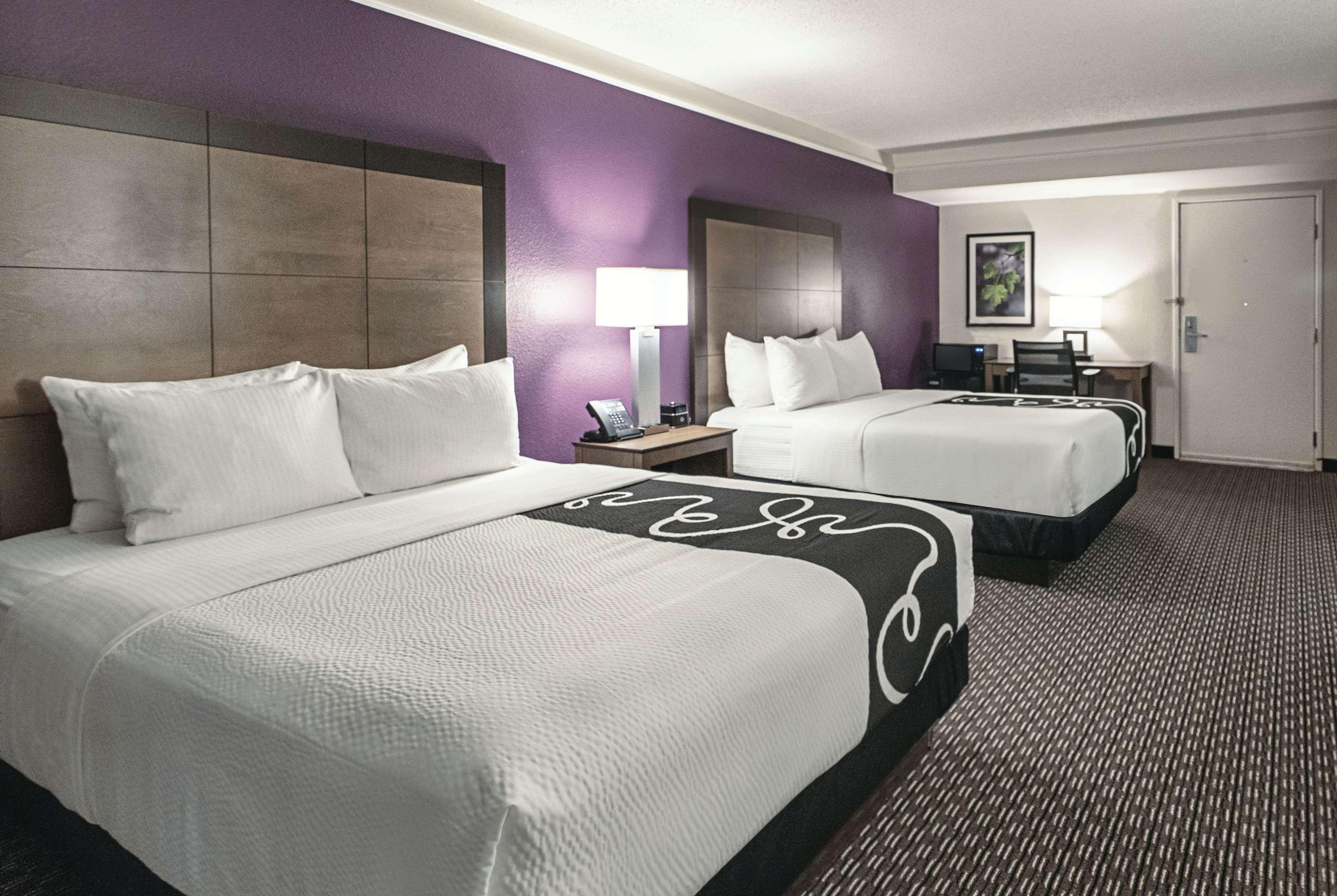 Готель La Quinta By Wyndham Lubbock West Medical Center Екстер'єр фото