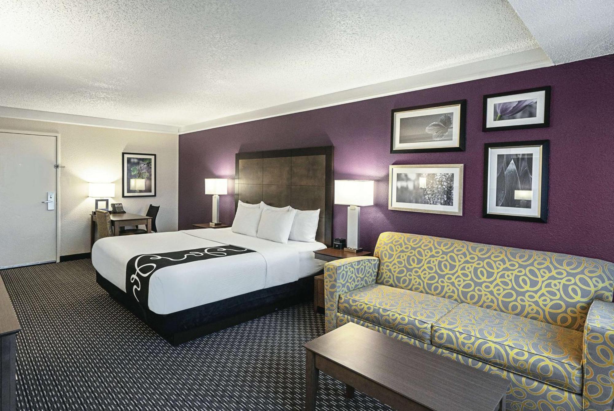 Готель La Quinta By Wyndham Lubbock West Medical Center Екстер'єр фото