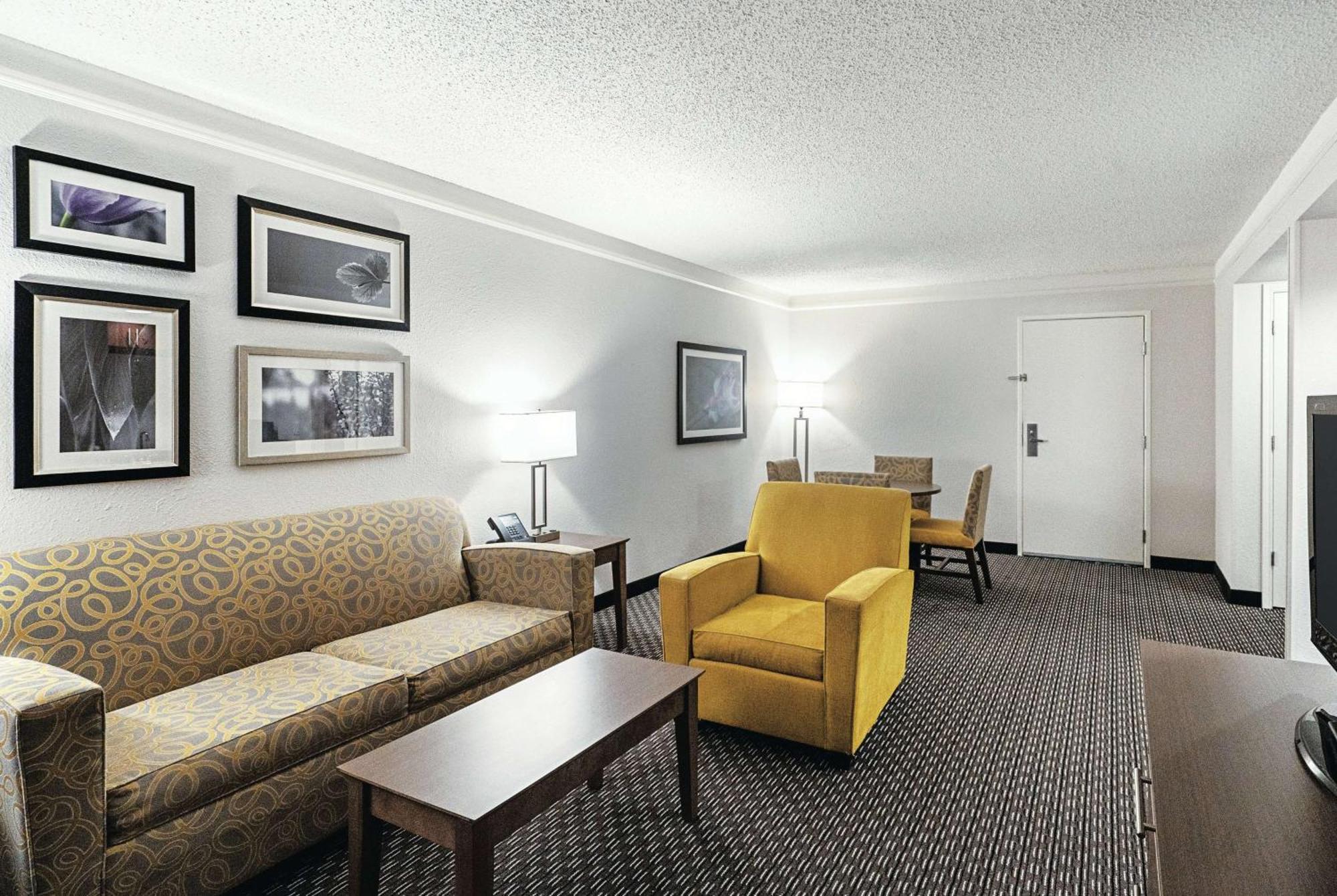 Готель La Quinta By Wyndham Lubbock West Medical Center Екстер'єр фото